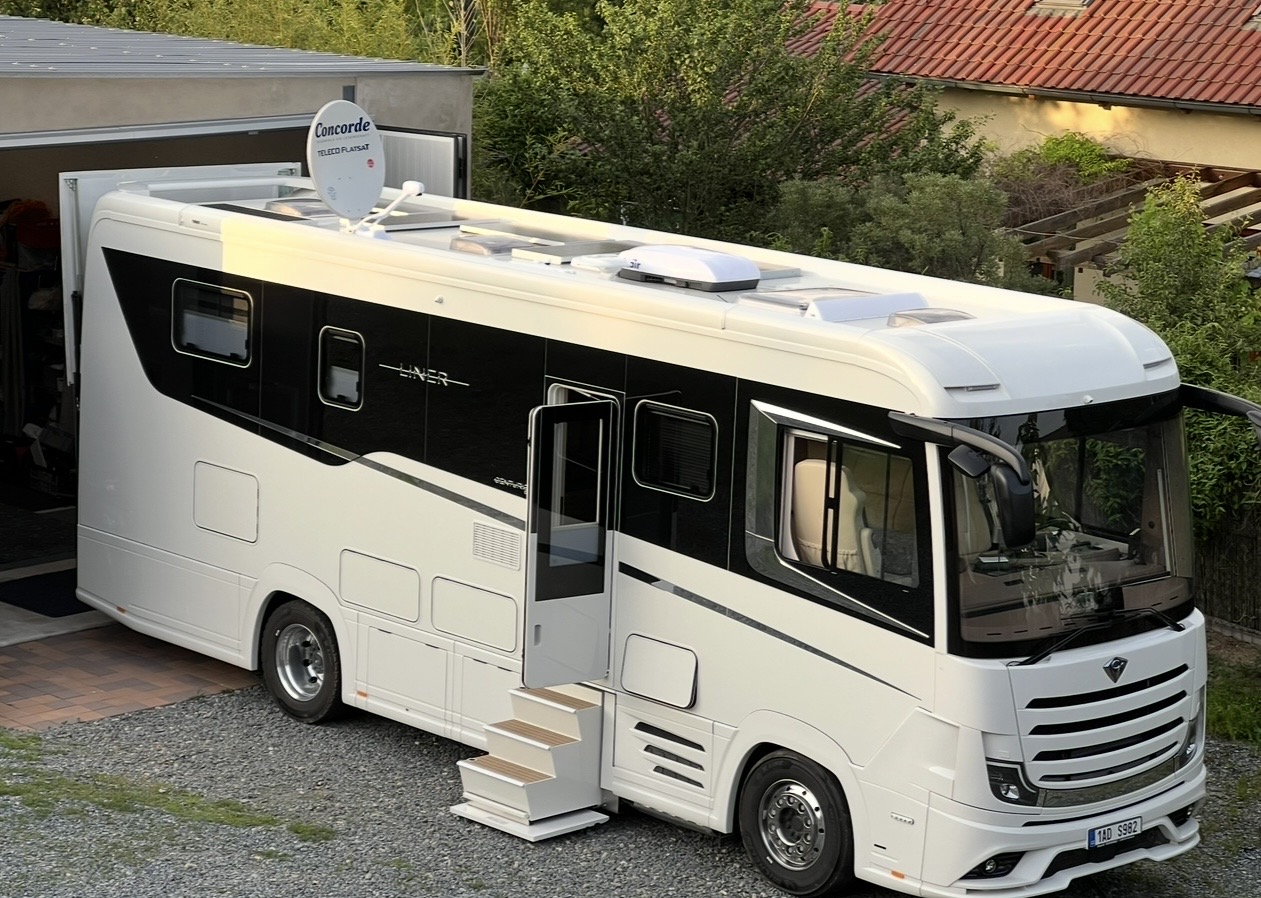 Concorde Liner 990GI - Actros